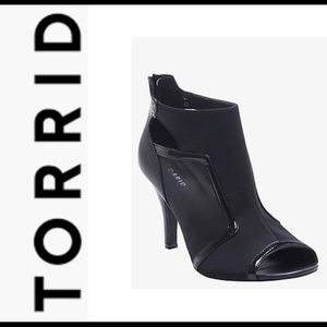 Torrid black mesh peep toe booties
